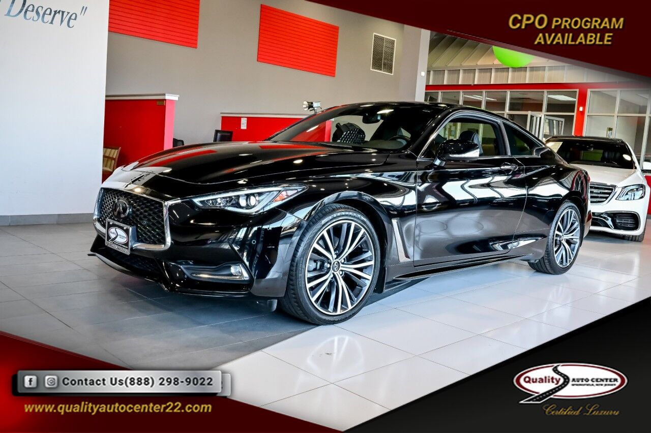2022 INFINITI Q60 LUXE