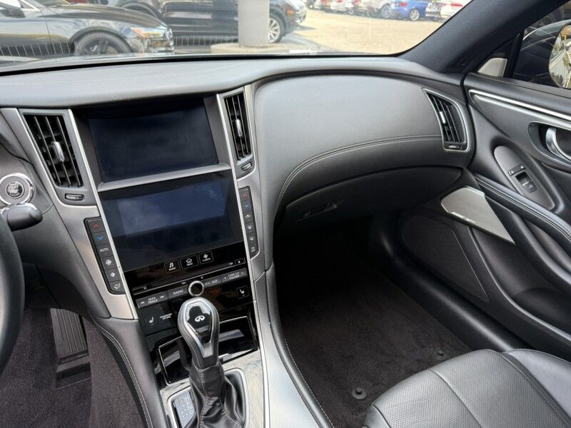 2022 INFINITI Q60 LUXE Willow Grove PA