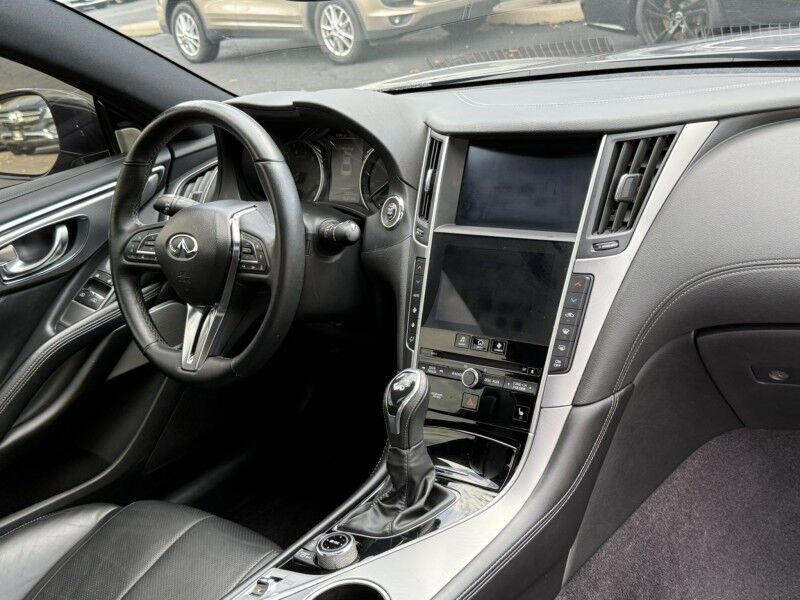 2022 INFINITI Q60 LUXE Willow Grove PA