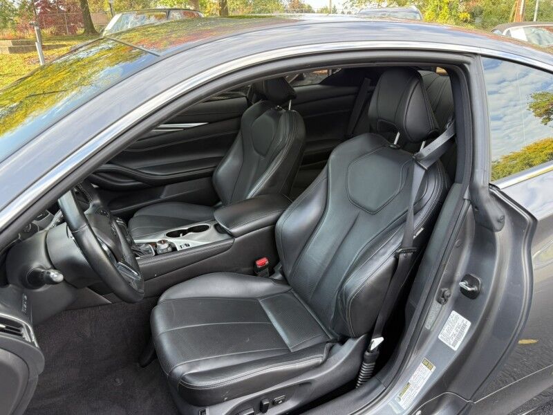 2022 INFINITI Q60 LUXE Willow Grove PA