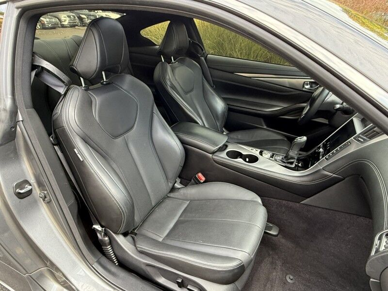 2022 INFINITI Q60 LUXE Willow Grove PA