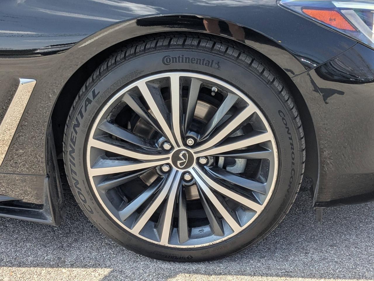 2022 INFINITI Q60 PURE