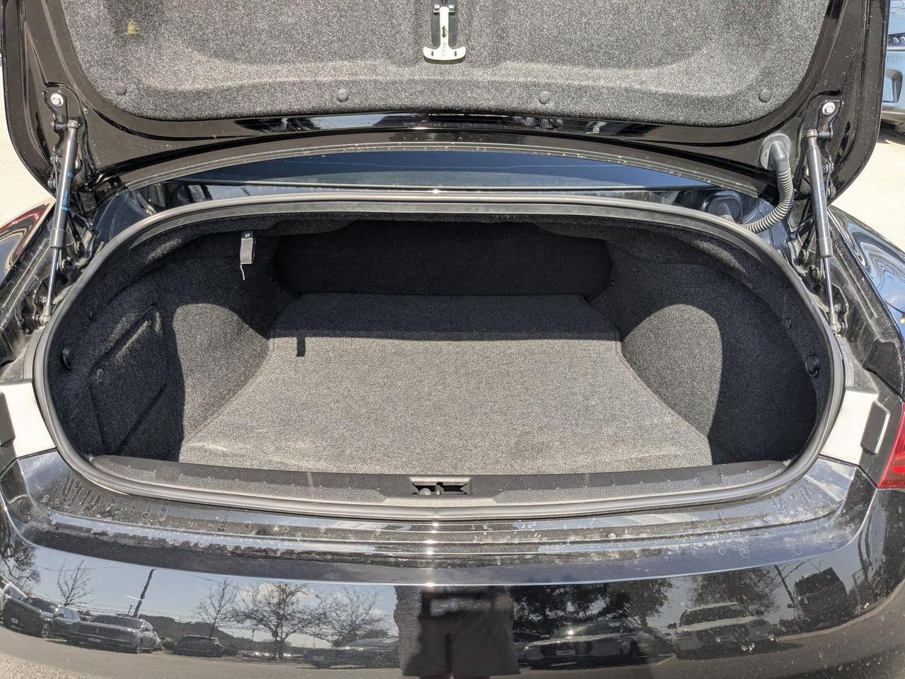 2022 INFINITI Q60 PURE