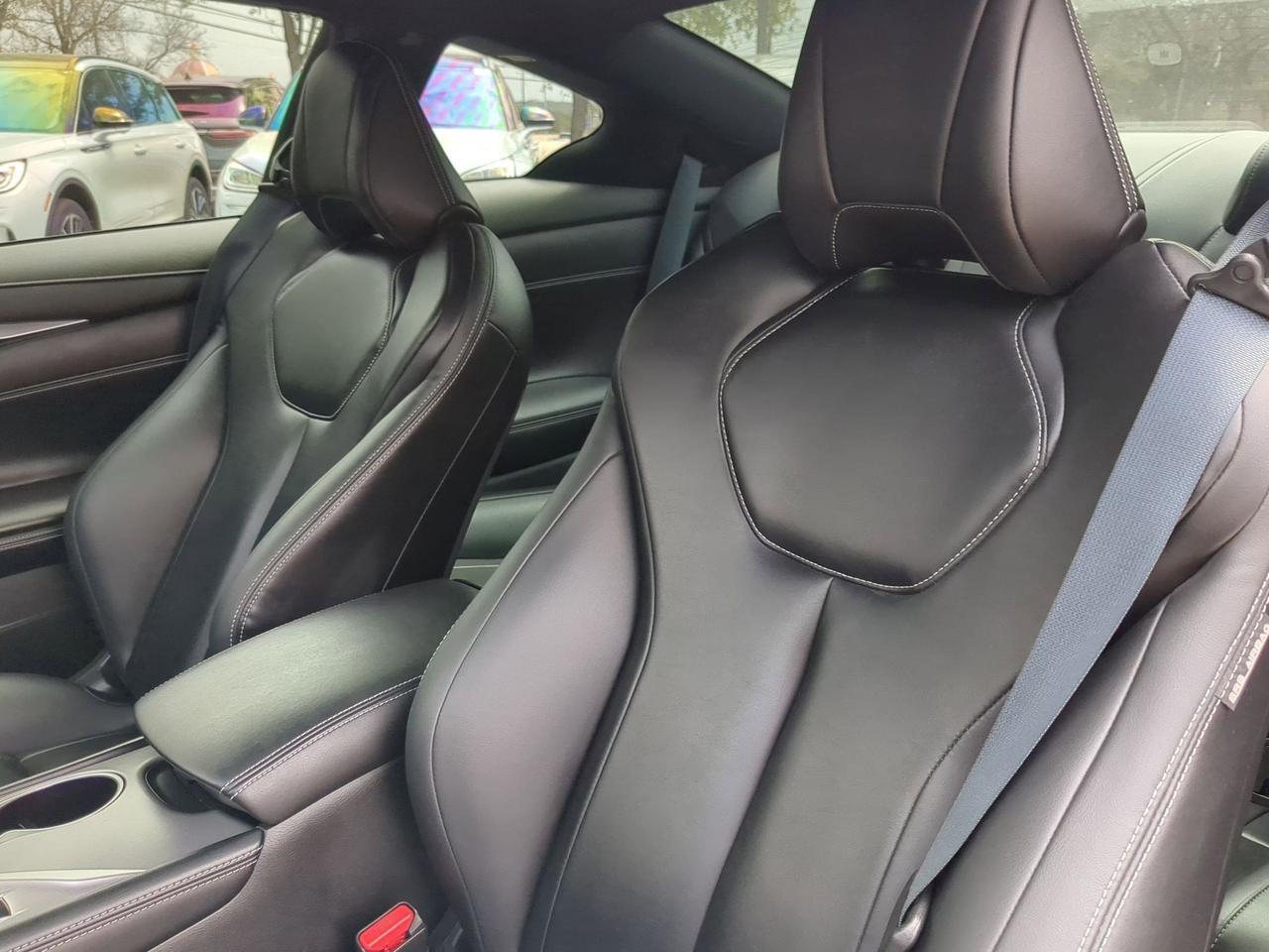 2022 INFINITI Q60 PURE