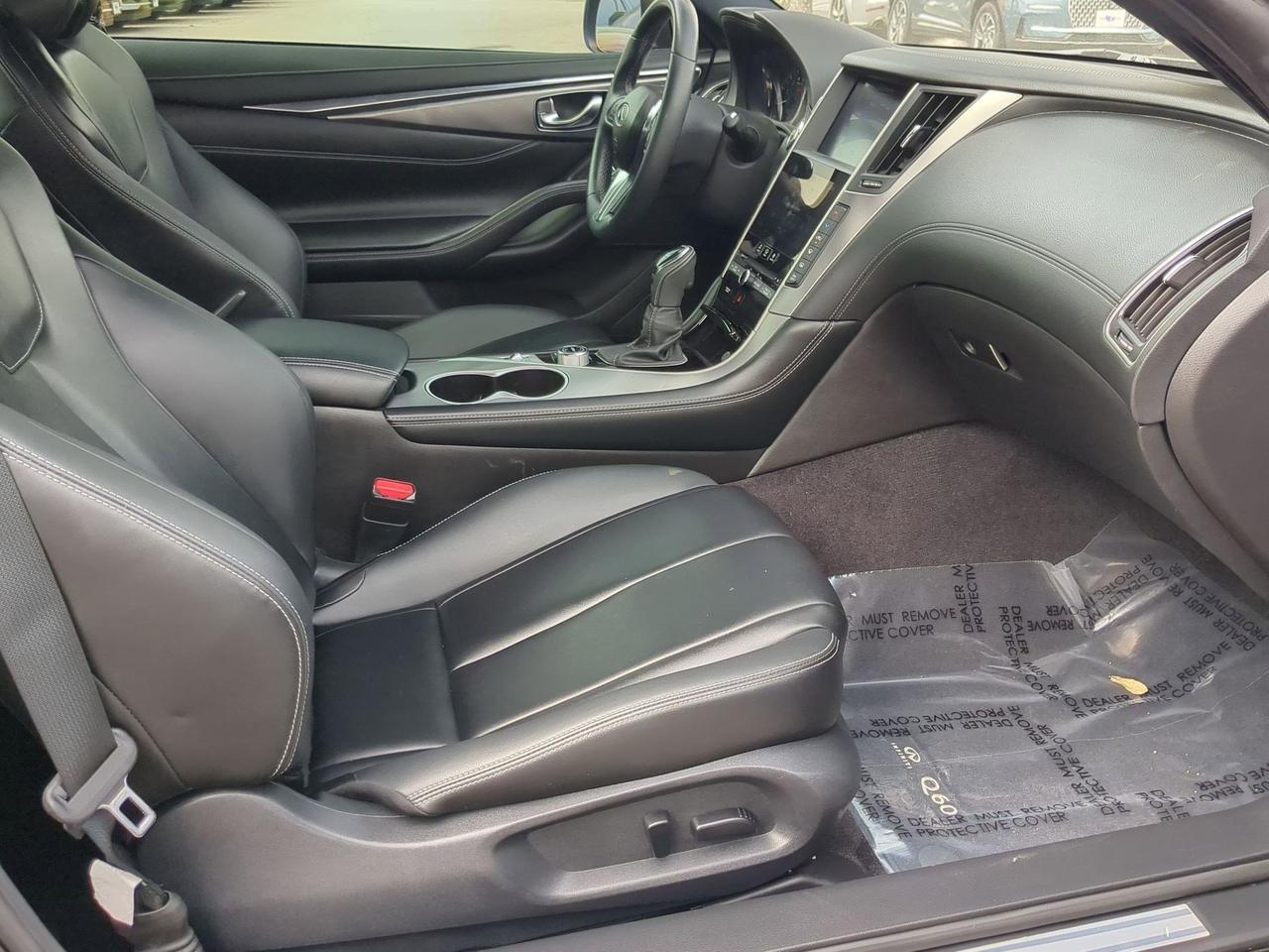 2022 INFINITI Q60 PURE