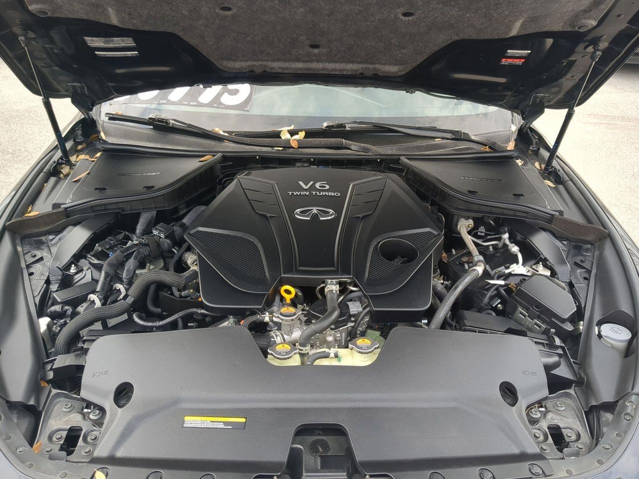 2022 INFINITI Q60 PURE