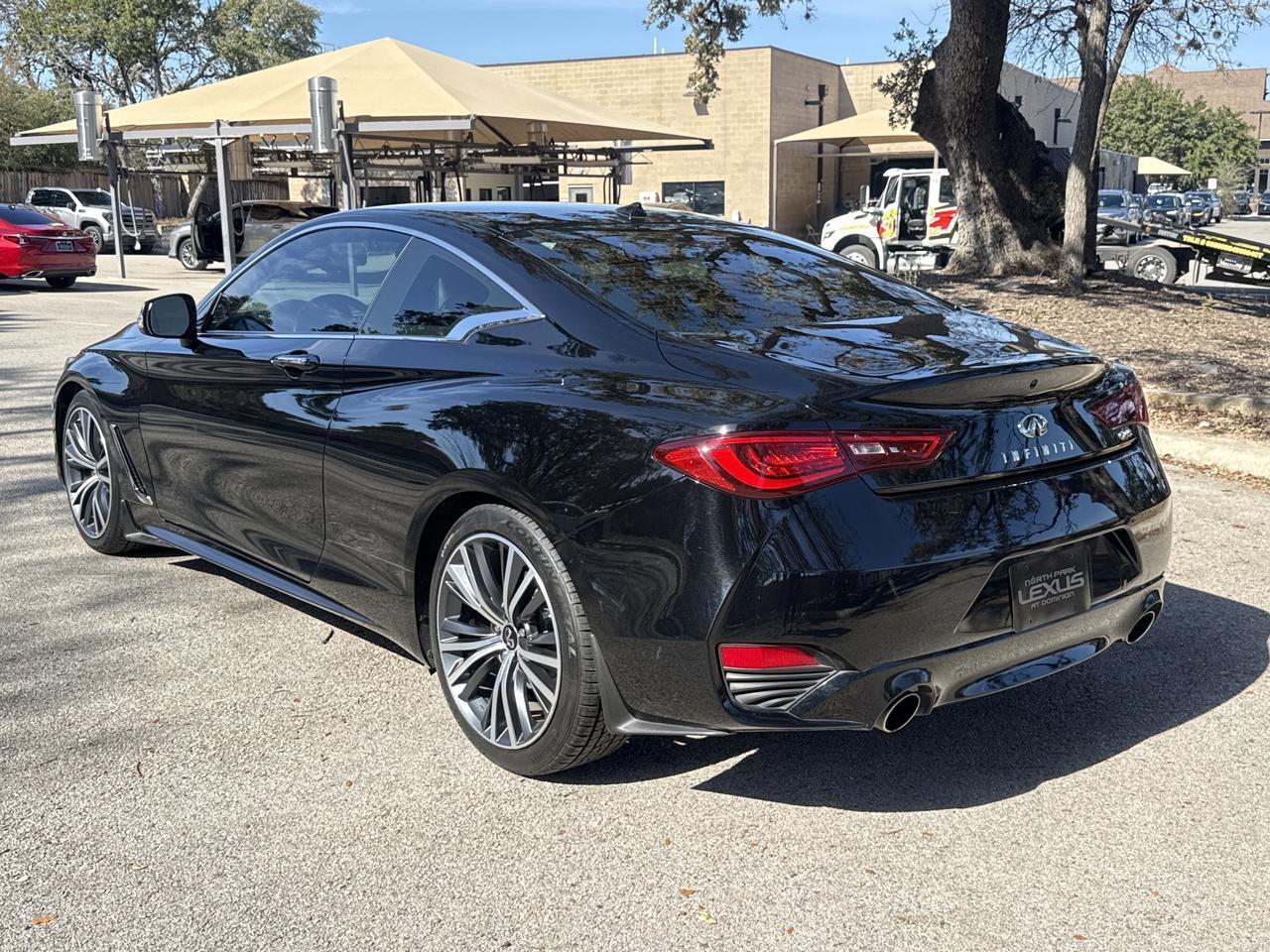 2022 INFINITI Q60 PURE