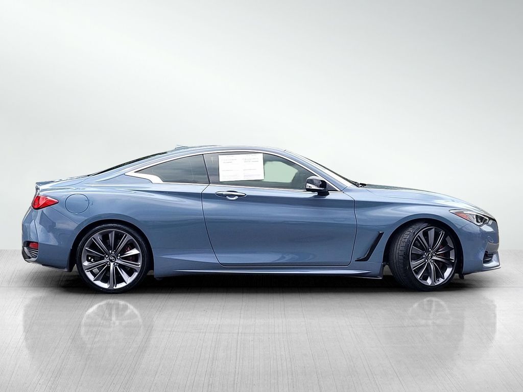 2022 INFINITI Q60 Red Sport 400