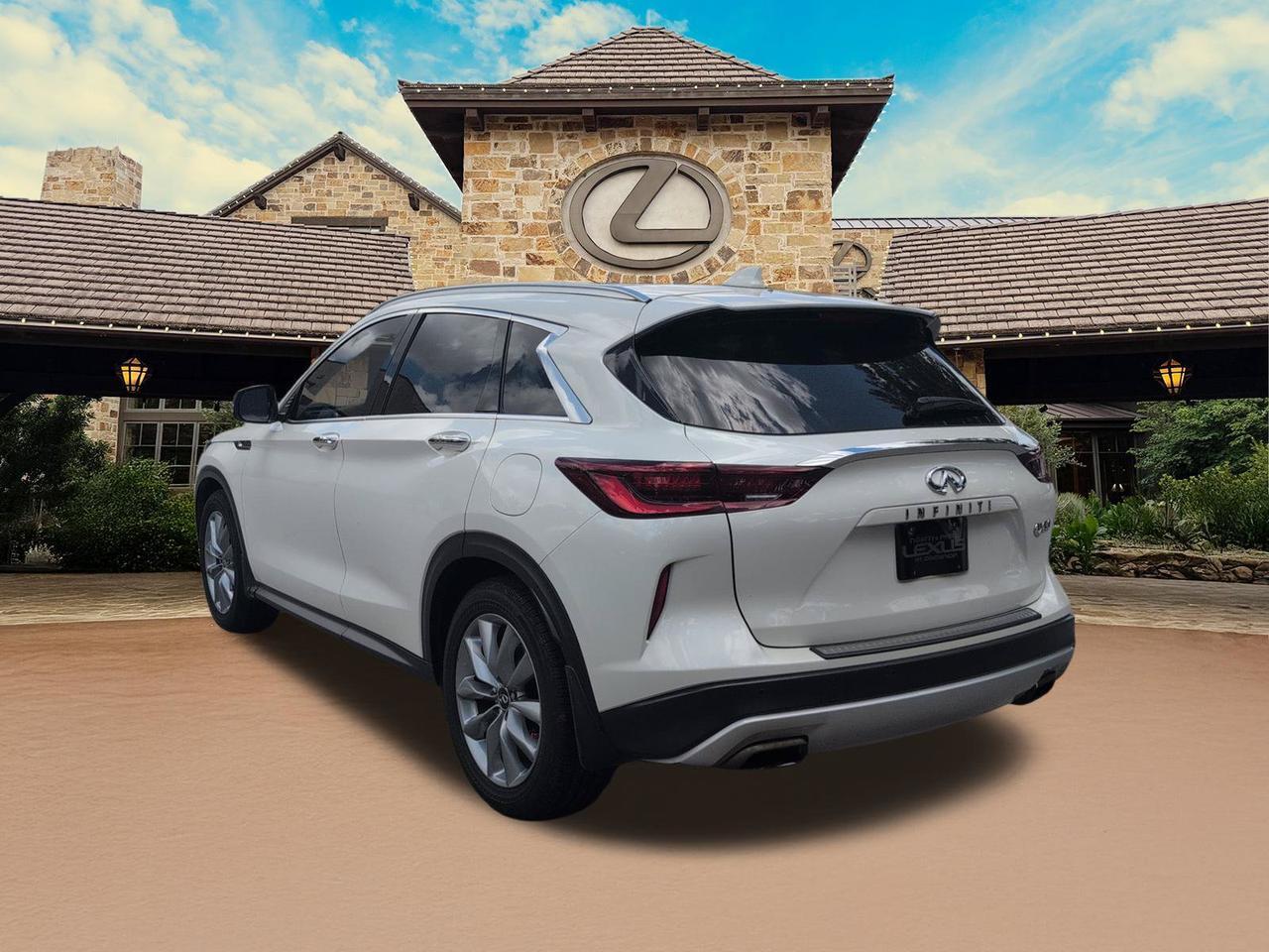 2022 INFINITI QX50 ESSENTIAL