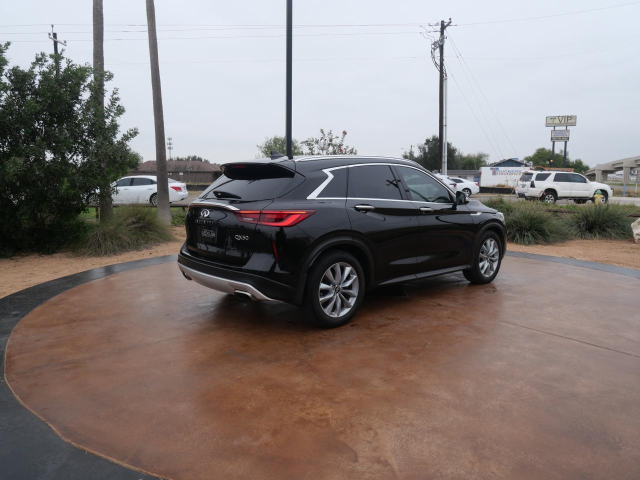 2022 INFINITI QX50 ESSENTIAL