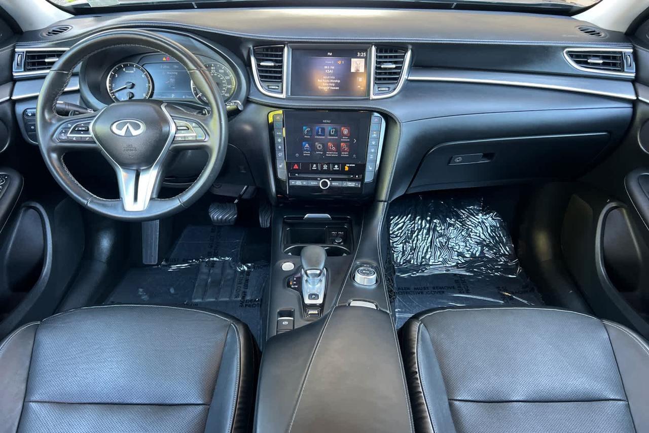 2022 INFINITI QX50 LUXE