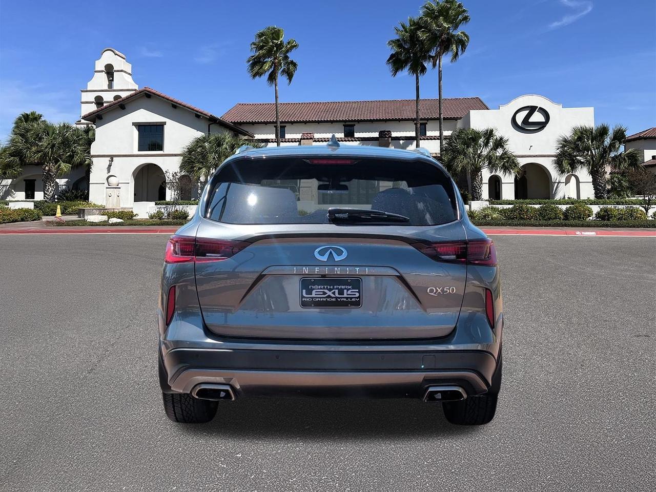 2022 INFINITI QX50 LUXE