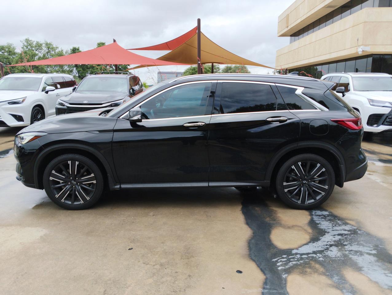 2022 INFINITI QX50 LUXE