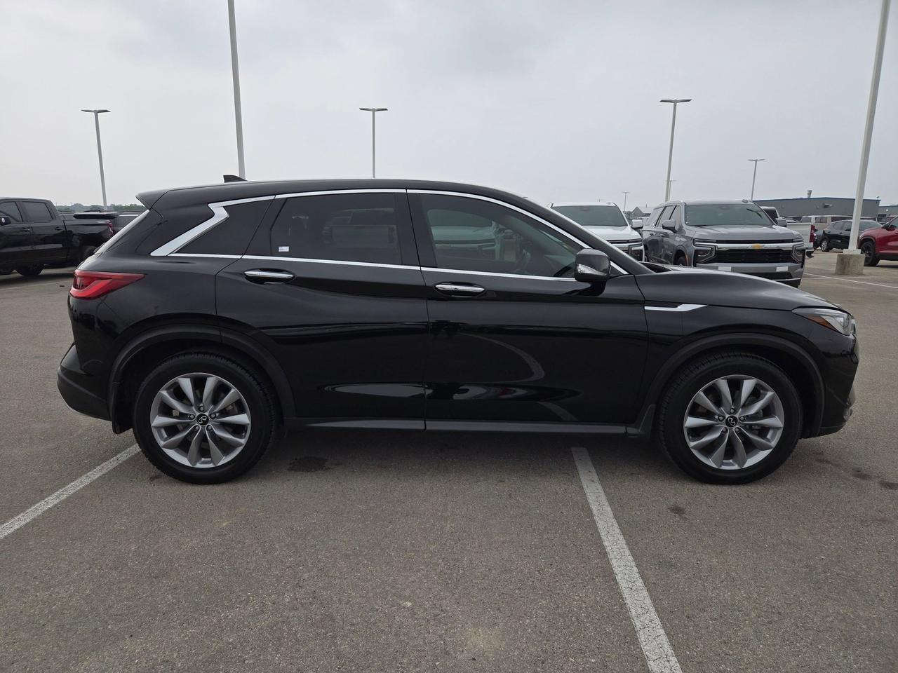 2022 INFINITI QX50 PURE