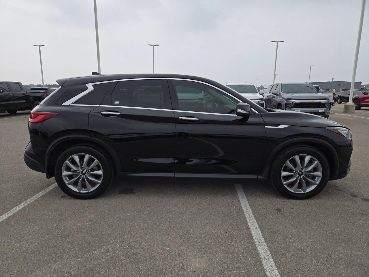2022 INFINITI QX50 PURE