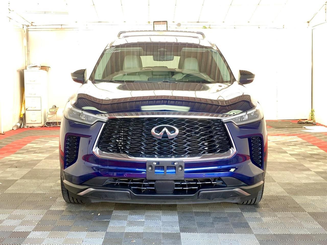 2022 INFINITI QX60 LUXE