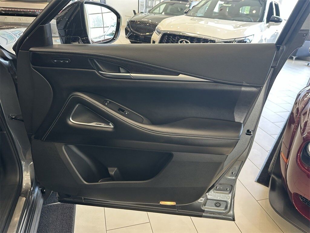 2022 INFINITI QX60 Sensory