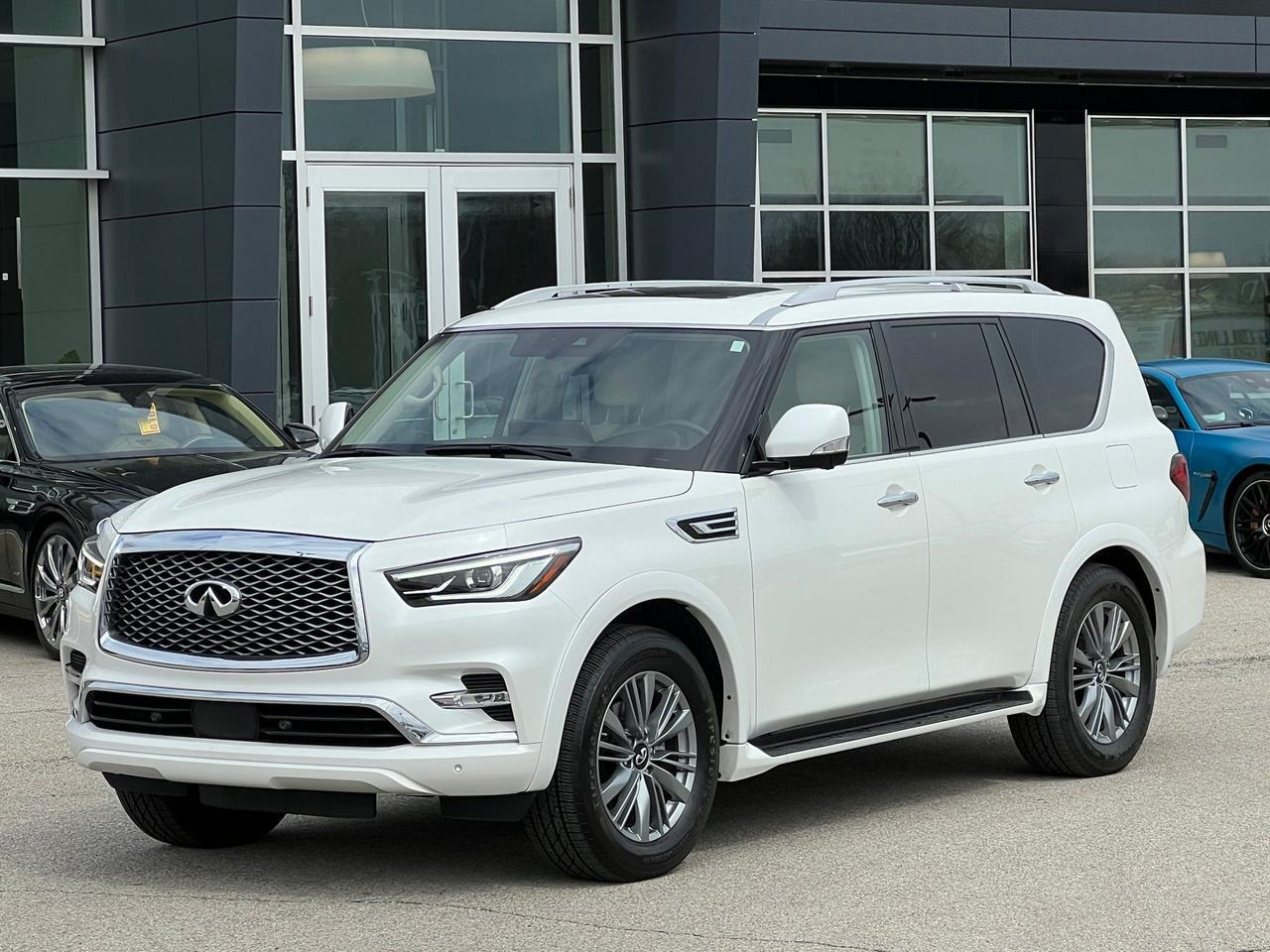 2022 INFINITI QX80 LUXE