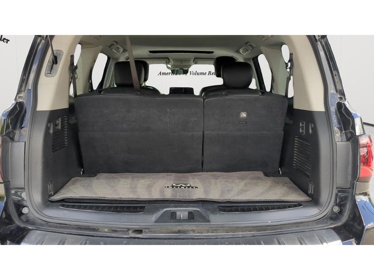 2022 INFINITI QX80 LUXE