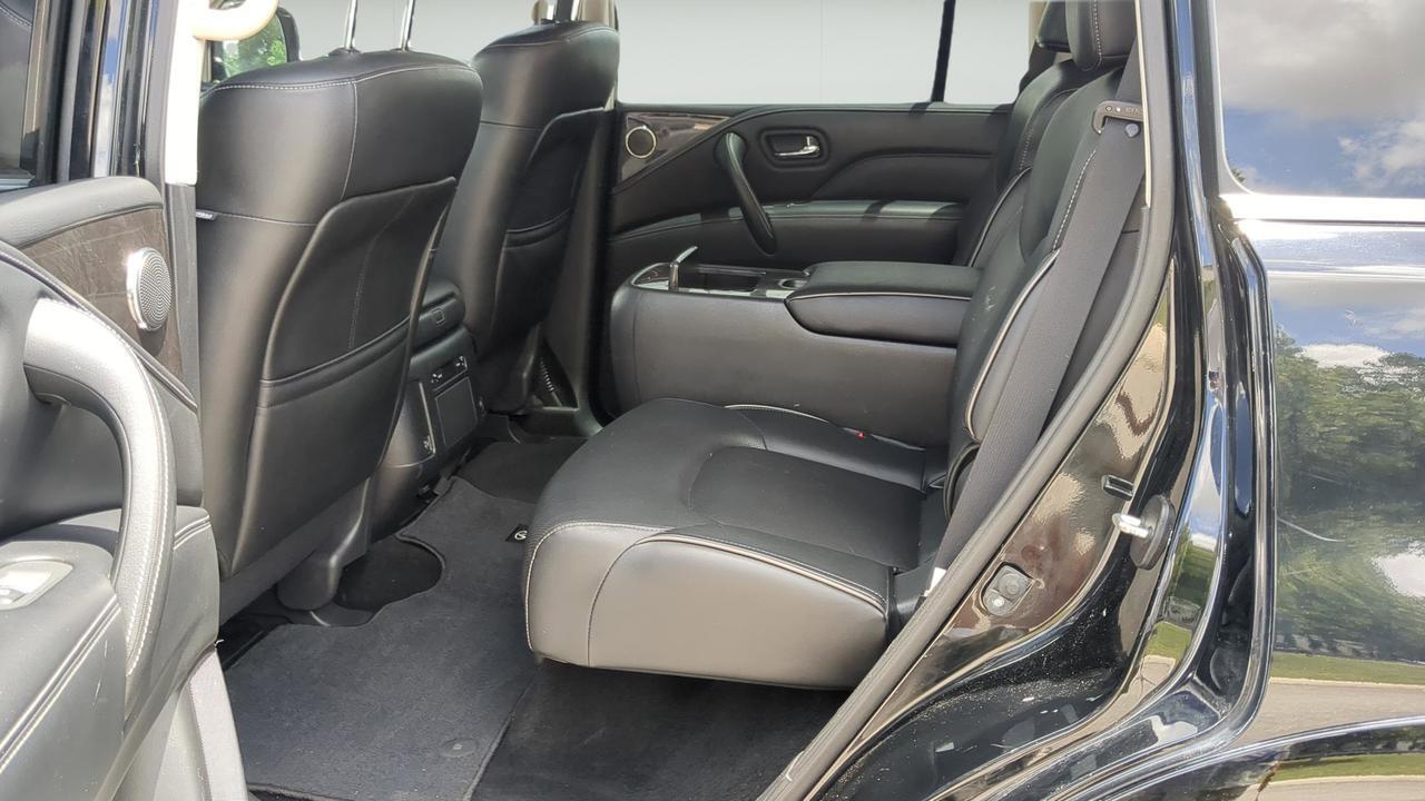 2022 INFINITI QX80 LUXE