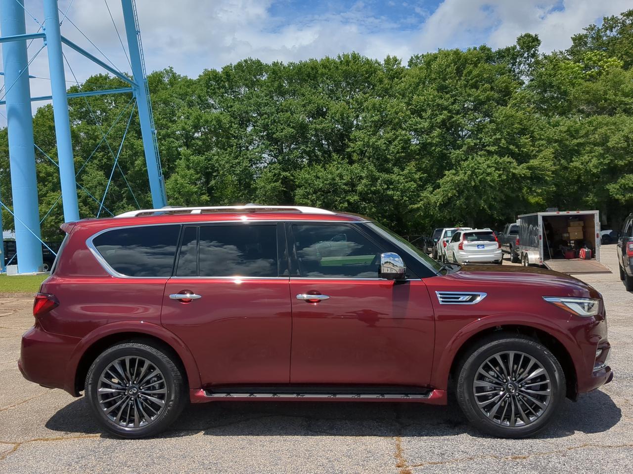 2022 INFINITI QX80 SENSORY