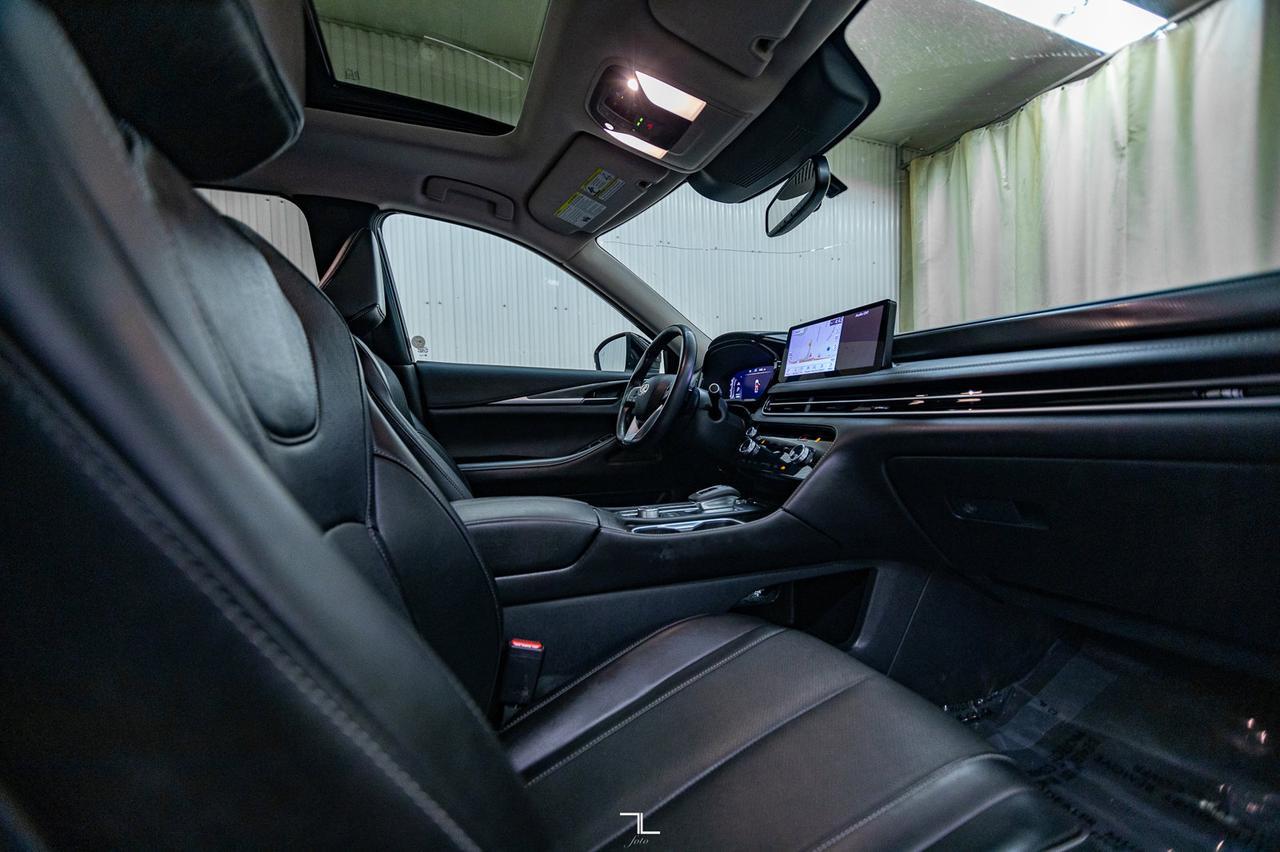 2022 Infiniti QX60 AWD Luxe Leather Roof Nav BCam Red Deer AB