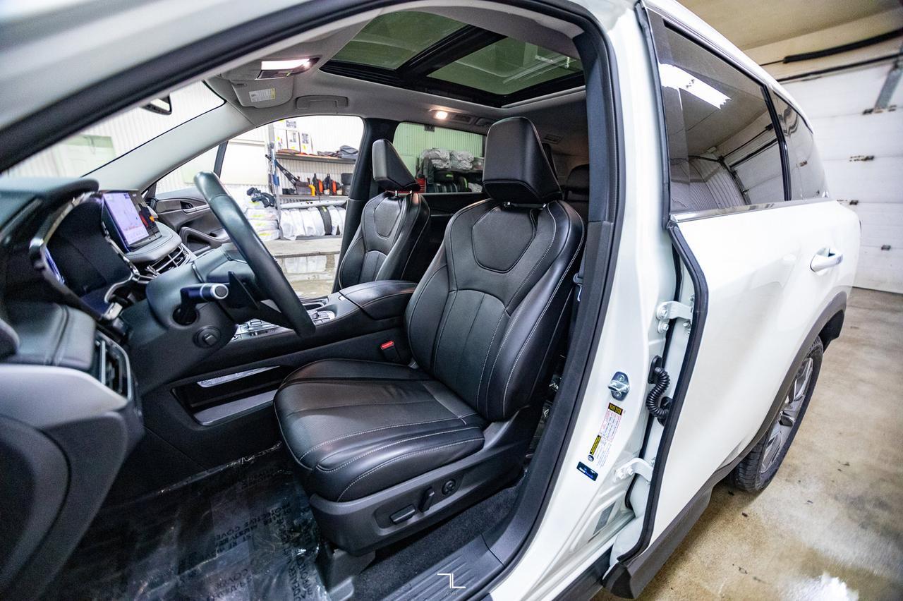 2022 Infiniti QX60 AWD Luxe Leather Roof Nav BCam Red Deer AB