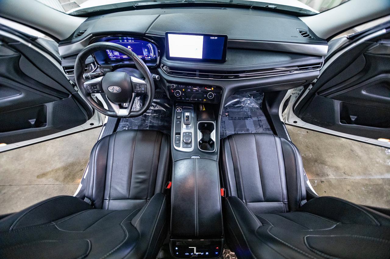 2022 Infiniti QX60 AWD Luxe Leather Roof Nav BCam Red Deer AB