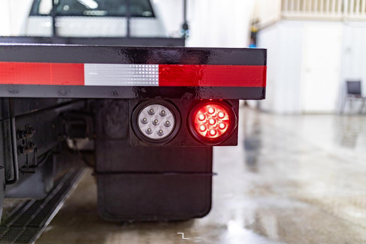 2022 International CV515 4x4 Crew Cab Deck Diesel Red Deer AB