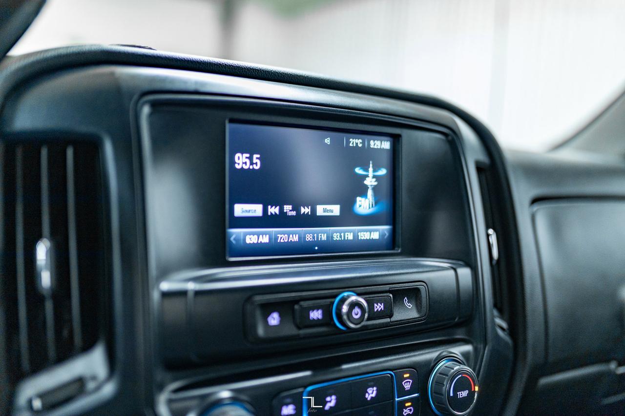 2022 International CV515 4x4 Crew Cab Deck Diesel Red Deer AB