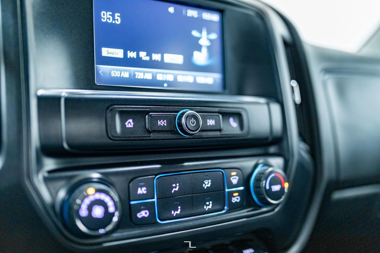 2022 International CV515 4x4 Crew Cab Deck Diesel Red Deer AB