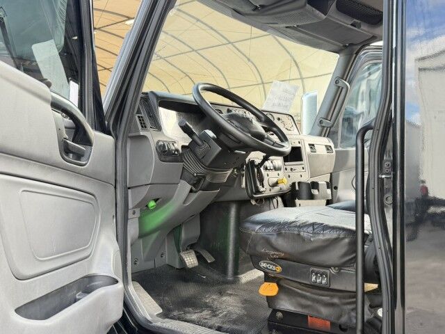 2022 International MV607 Extended Cab Jerr-Dan 22' Rollback Sharkbed Car Carrier Wrecker Truck Miami FL