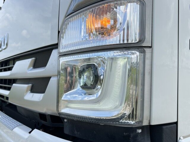 2022 Isuzu FTR 26&apos; Dry Box Truck with 2,200 Lb Lift Gate Homestead FL