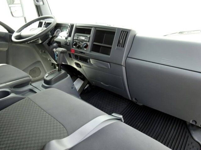 2022 Isuzu NPR-HD Steel Dove Tail Flatbed. Gas or Diesel! Miami FL