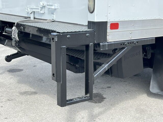 2022 Isuzu NPR-XD 16&apos; Dry Box Truck with 2,000 LB Lift Gate Miami FL