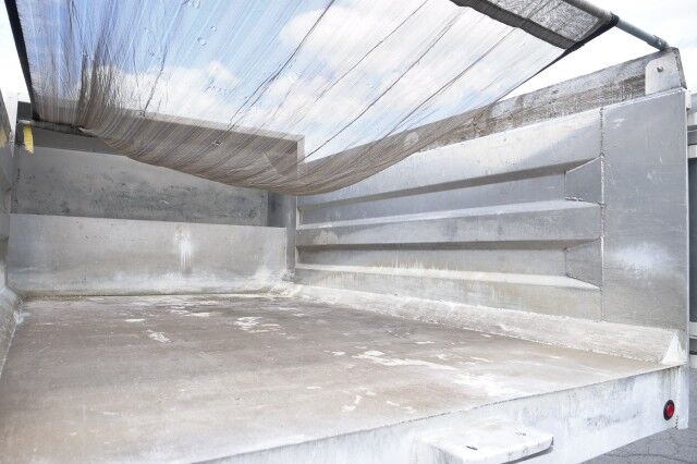 2022 Isuzu NRR / Aluminum Landscape Body / DRW / V8 Gas / 12FT Bed! High Point NC