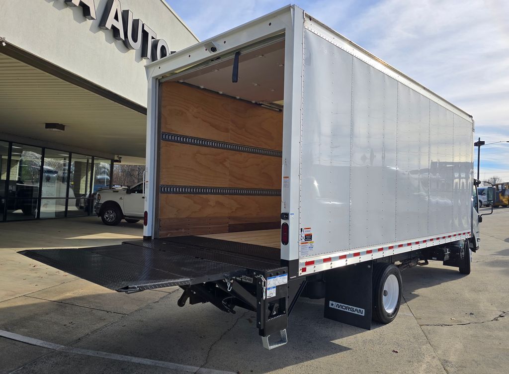 2022 Isuzu NRR Concord NC