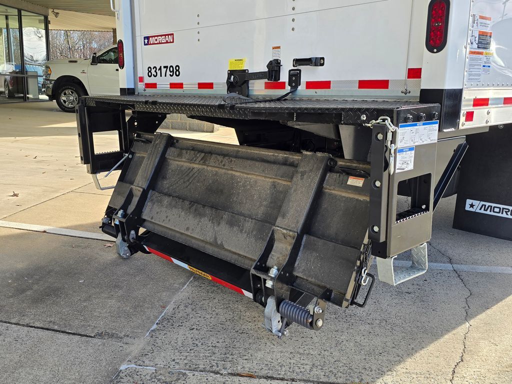 2022 Isuzu NRR Concord NC