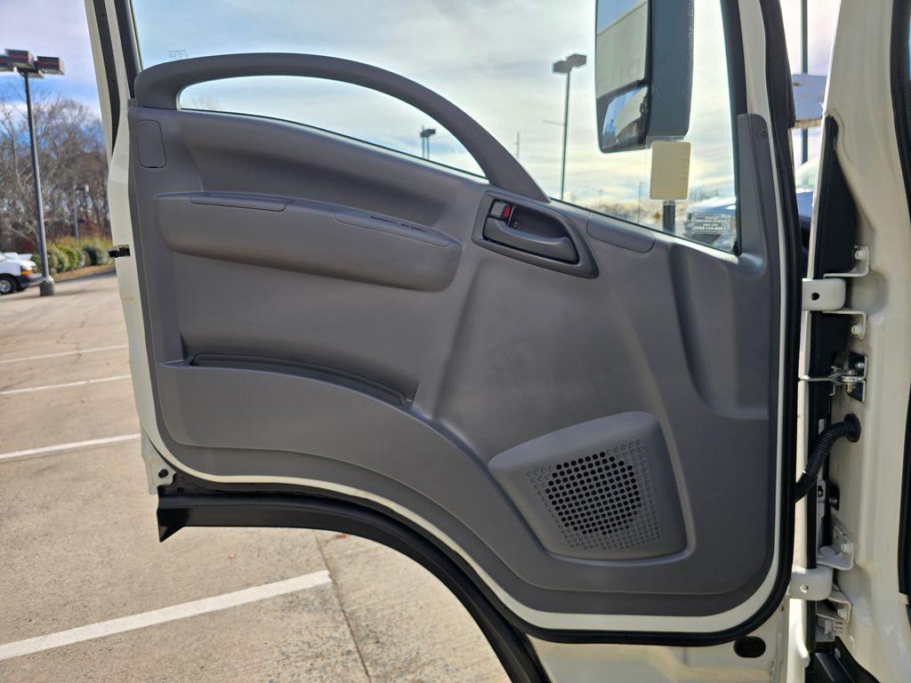 2022 Isuzu NRR Concord NC