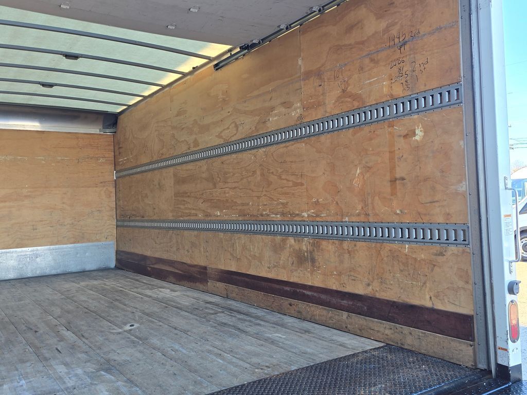 2022 Isuzu NRR Concord NC