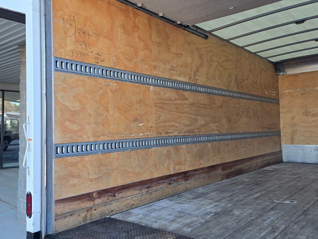 2022 Isuzu NRR Concord NC