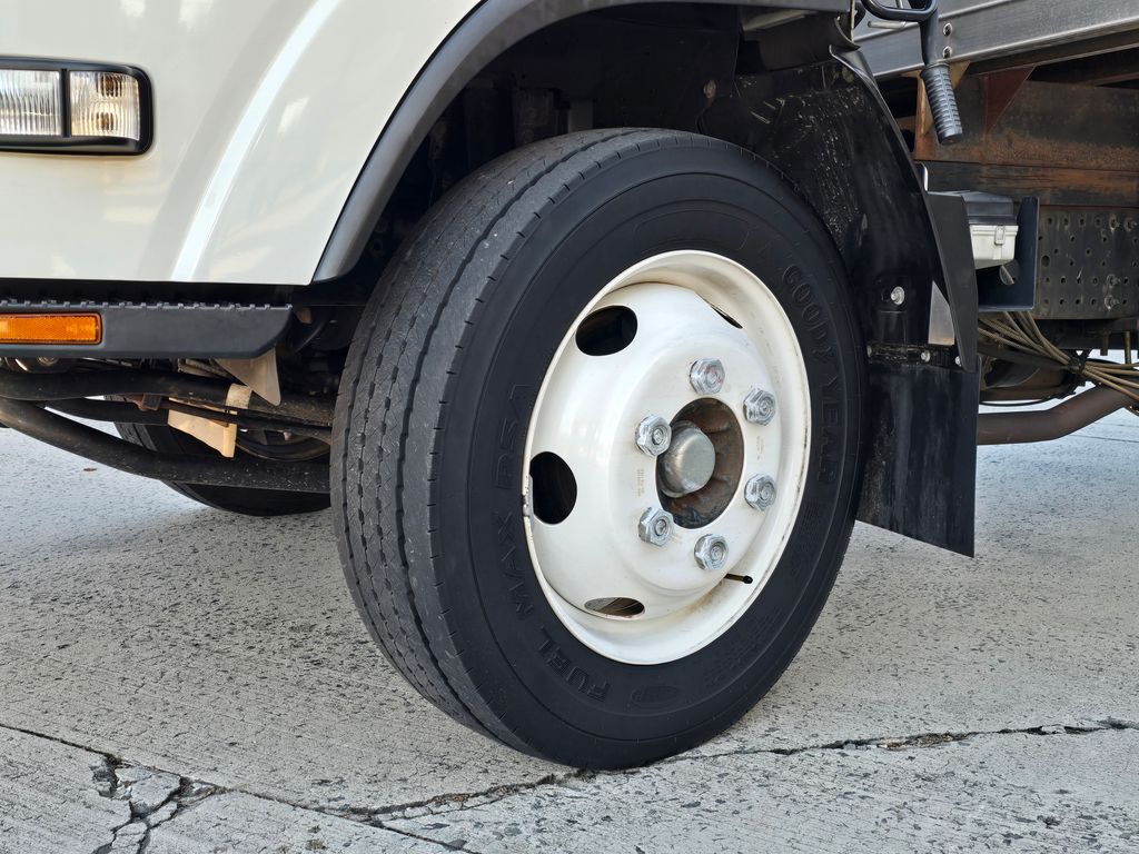 2022 Isuzu NRR Concord NC