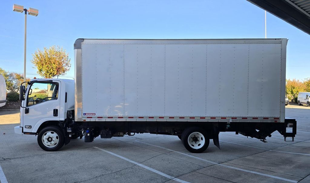 2022 Isuzu NRR Concord NC