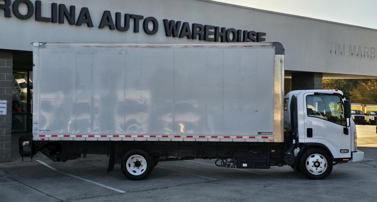 2022 Isuzu NRR 20ft Box W/Tuck-Under Liftgate and 5.2L Diesel Concord NC