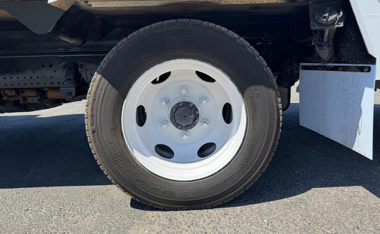 2022 Isuzu NRR 8 yd Pac-Mac Rear Loader Garbage Truck Tampa FL