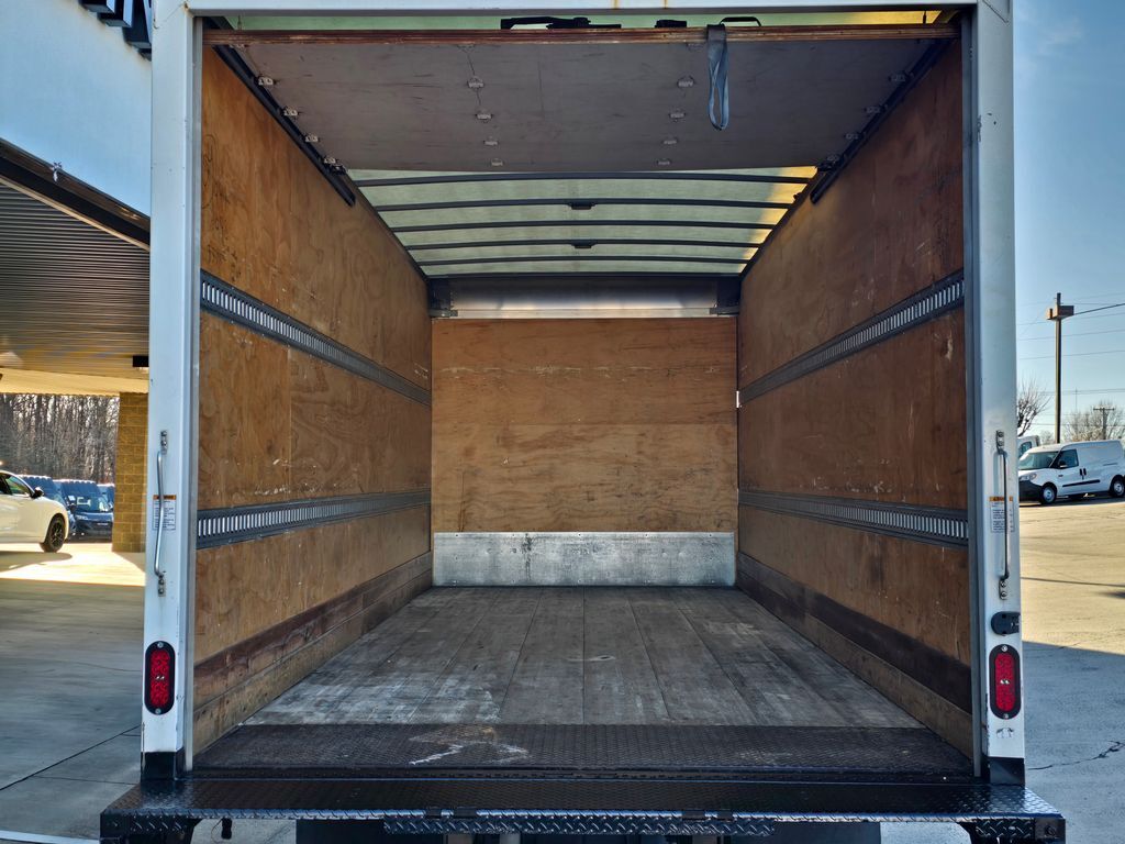 2022 Isuzu NRR WT Concord NC