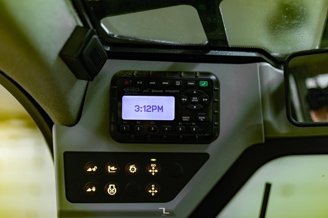 2022 JCB 270 T Track Skid Steer Loader Diesel Red Deer AB