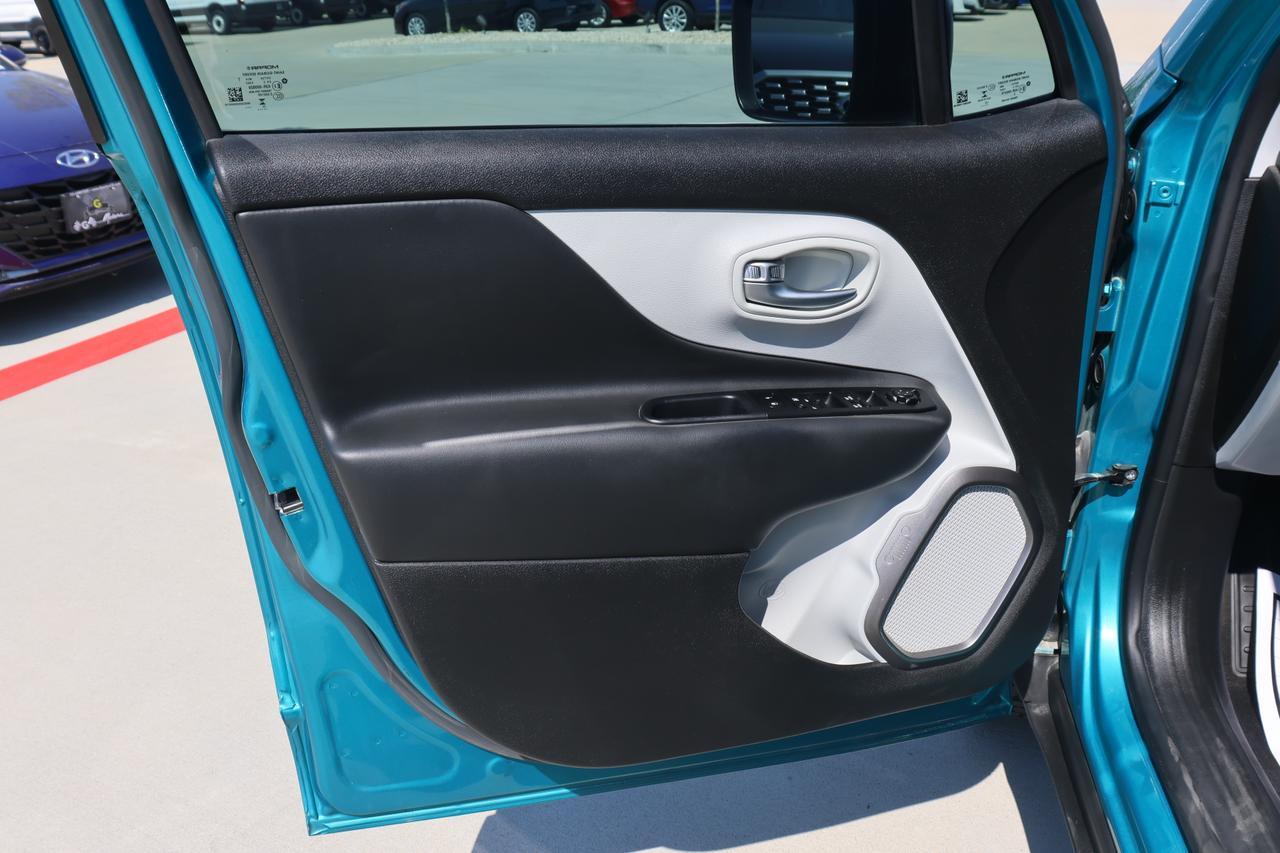 2022 JEEP RENEGADE LATITUDE Houston TX