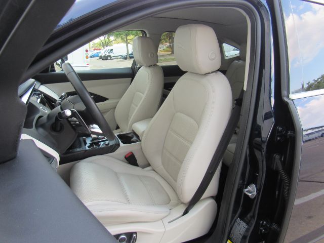 2022 Jaguar E-PACE SE P250 AWD Automatic Plano TX
