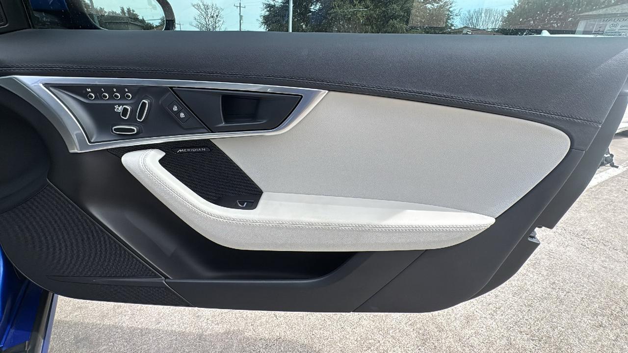 2022 Jaguar F-TYPE P450  Selma TX